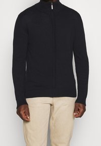 Brave Soul Kofta - black