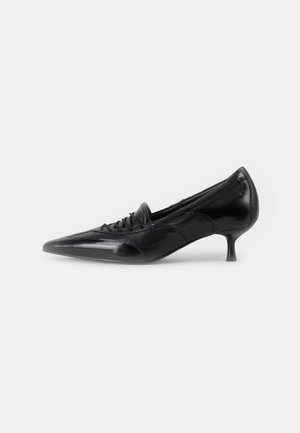 Vagabond, Richelieus - black