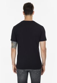 Buratti Jednoduché tričko - black