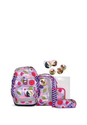 Ergobag PACK SET - Schulranzen Set - lila