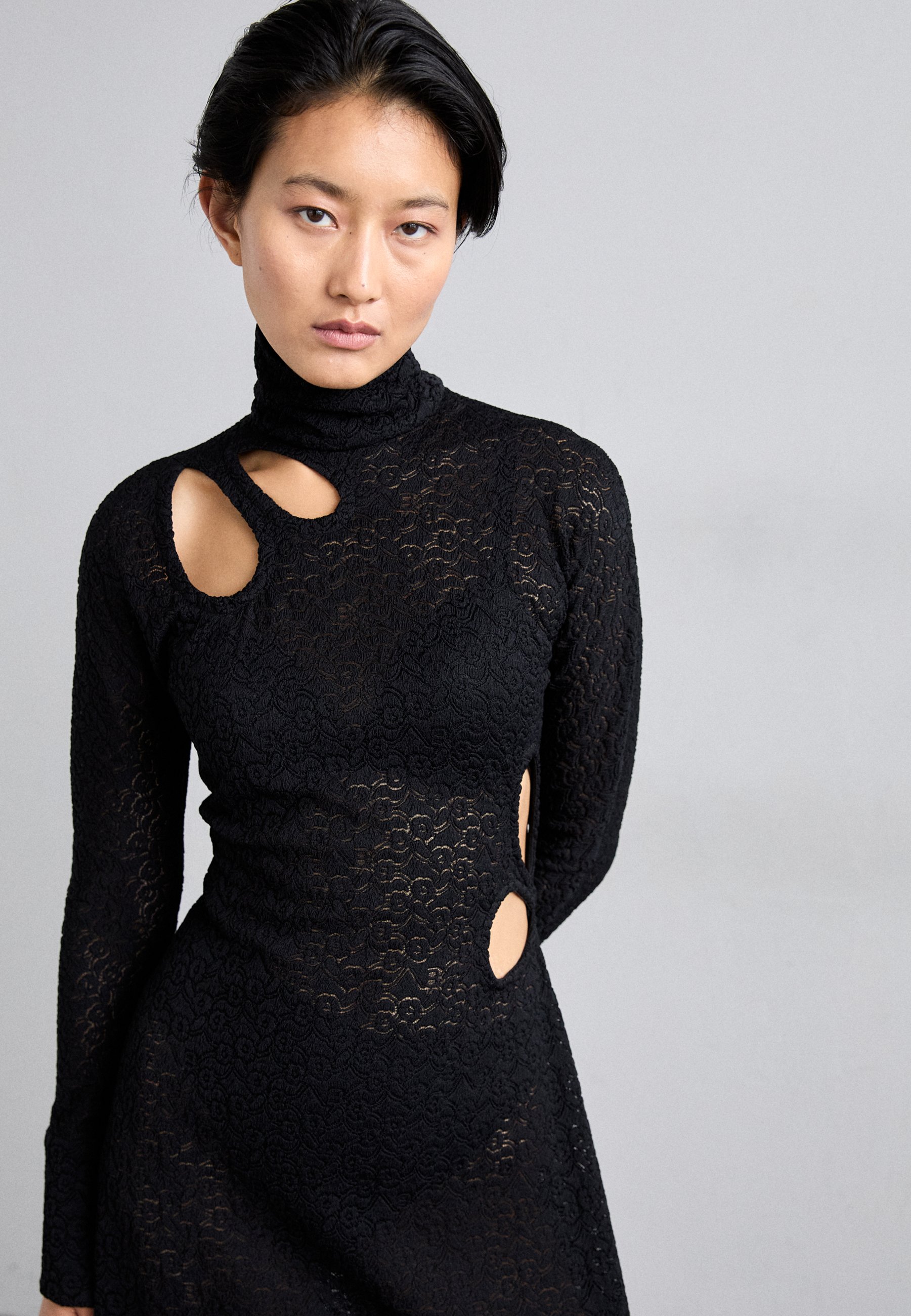 Victoria Beckham LONG SLEEVE CUT OUT - Cocktail dress