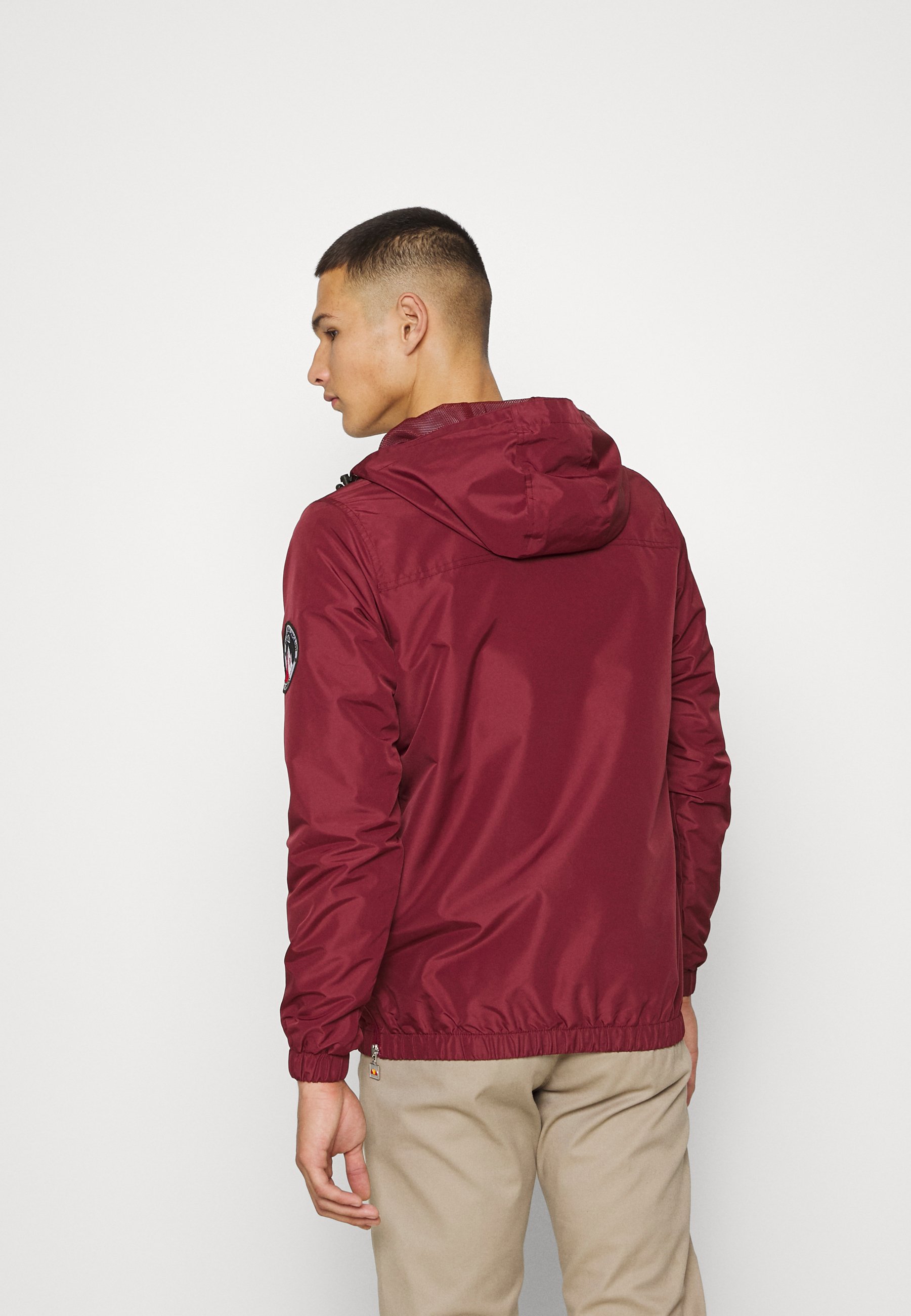 ellesse burgundy jacket
