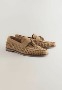 REGULAR FIT-LOAFERS - Zapatos sin cordones - stone