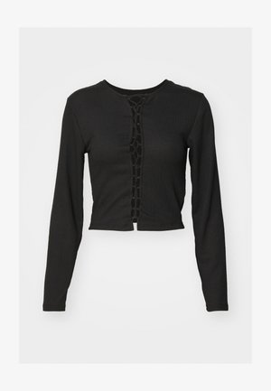 Top cropped cu mâneci lungi, de culoare neagră, realizat dintr-un material texturat, având o deschidere frontală cu un design împletit și o gât rotund.