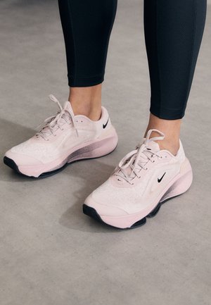 VERSAIR PREMIUM - Treningssko - pink oxford/metallic black/black