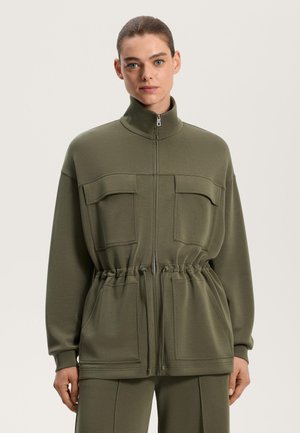 OYSHO SOFT TOUCH WITH POCKETS LONG - Športna jopa s kapuco na zadrgo - khaki