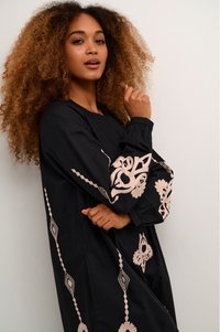 Cream Robe de jour - oriental black offwhite