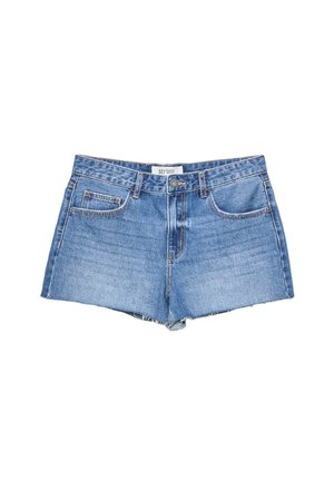 Denim kratke hlače v svetlo modrem pranju, z raztrganim robom, klasičnim petim žepnim dizajnom in gumbom na sprednji strani.