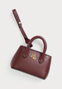 Odabrano, dark garnet