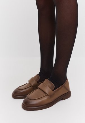 Slip-ons - brown