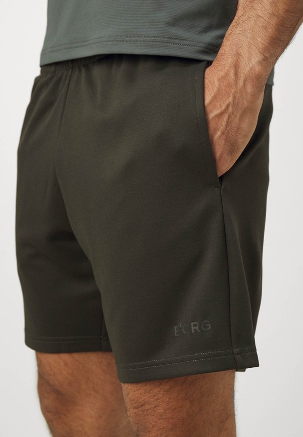 ESSENTIAL ACTIVE SHORTS - Sports shorts - peat4
