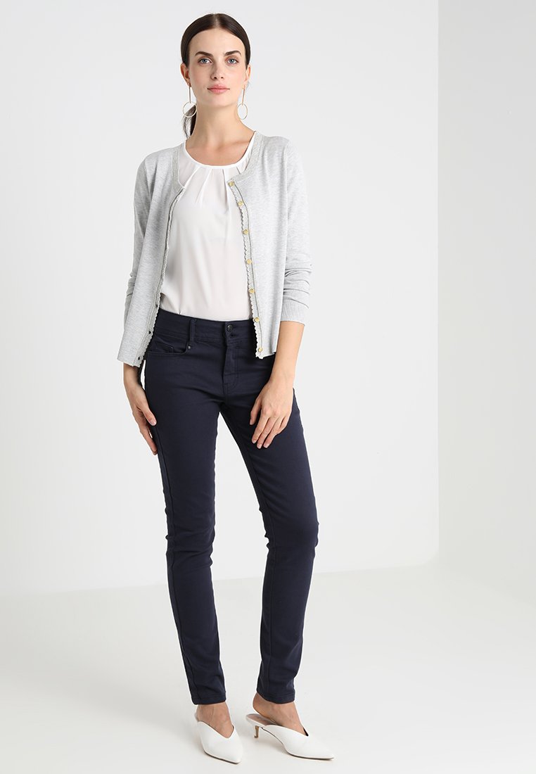 Cream TAMMY CARDIGAN - Cardigan - light 