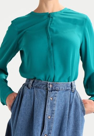 Blus - green