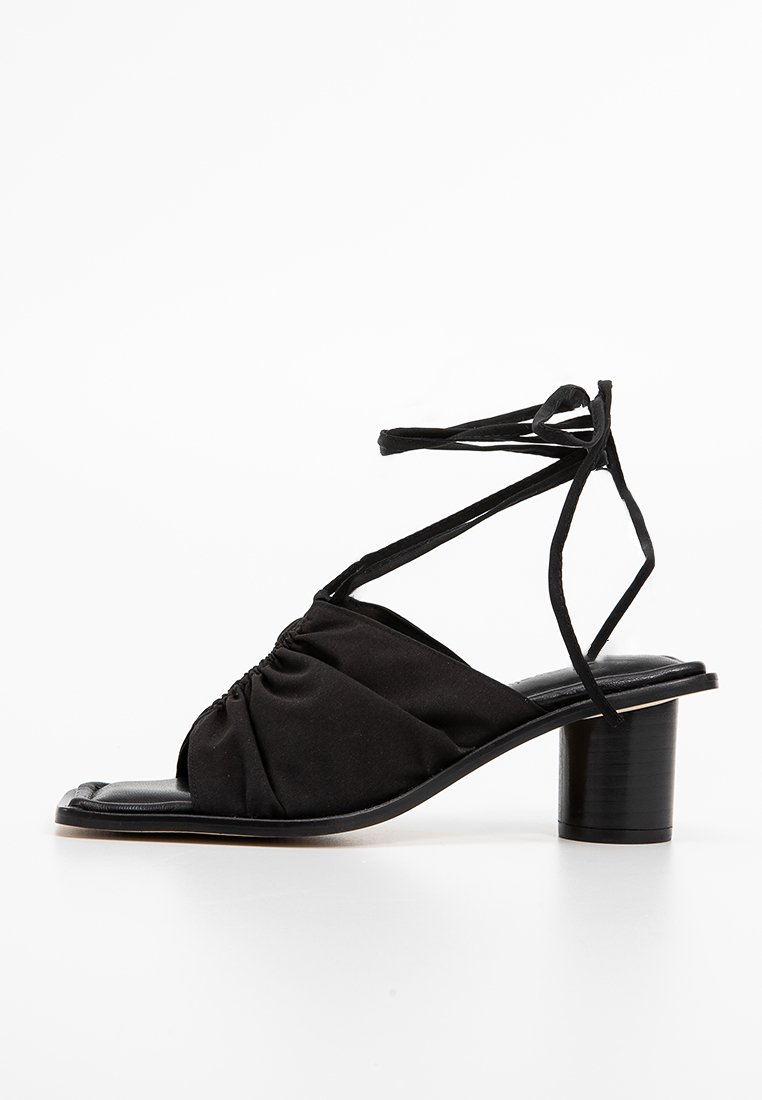 Holzweiler Sandalen zwart Holzweiler Sandalen zwart