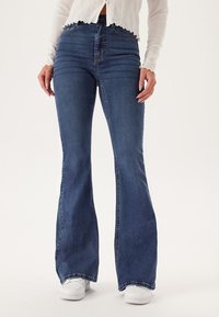 Flared Jeans - blue