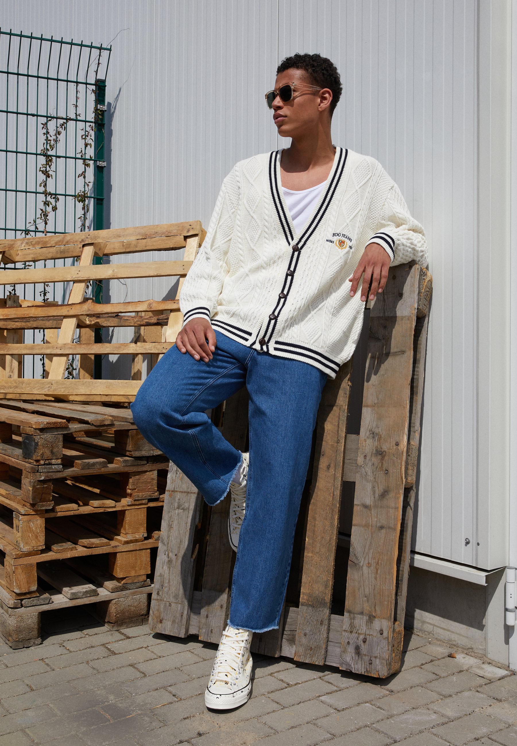 BDG Urban Outfitters CABLECREST CARD 