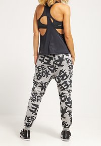 Reebok T-shirt till träning - black