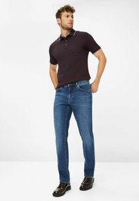 BRAX STYLE COOPER - Jeans slim fit - sky blue used