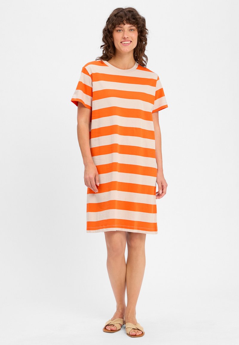 Gestreiftes Kleid in Orange und Beige, kurze Ärmel, lockerer Schnitt, knielang. Verfügt über breite horizontale Streifen und eine weiche, glatte Textur.