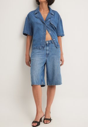 Farkkushortsit - mid blue