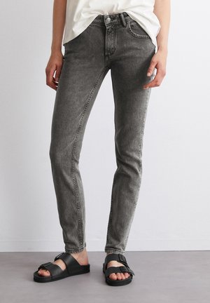 Pieguloša piegriezuma džinsi - medium grey_multi_