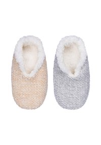 Włóczkowe kapcie w odcieniach beżu i szarości, z miękkim białym futerkiem wewnątrz i zaokrąglonym kształtem. Teksturowana powierzchnia nadająca przytulny wygląd.