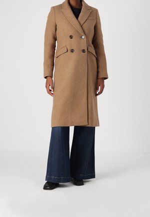 Klasický kabát - camel