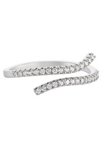 Sølvring med to sammenflettede ringer prydet med runde klare krystaller langs toppen, glatt tekstur og et minimalistisk design.