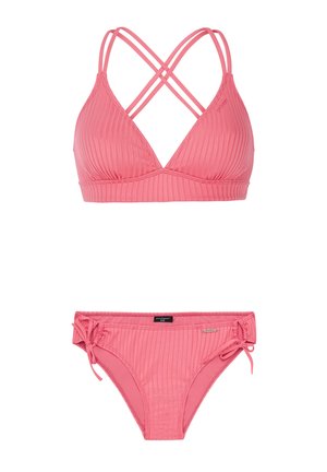 Roze geribbelde bikini set bestaande uit een driehoekige bralette met kruislings straps en bikinibroekjes met zijstrik.