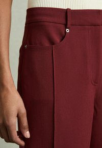 Reiss HEATHER PALAZZO - Kalhoty - dark red