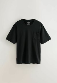 Czarny bawełniany T-shirt z krótkimi rękawami i kieszenią na piersi. Posiada okrągły dekolt oraz regularny krój. Gładka tekstura, bez wzorów.