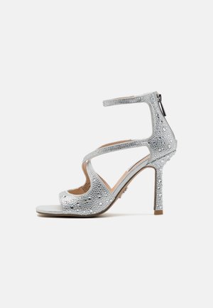 Sandali con tacco basso medio alto | sandali argento eleganti