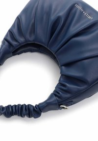 Emily & Noah Bolso de mano - navy