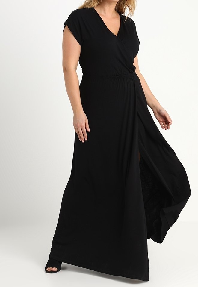 Zalando Essentials Curvy Vestito lungo black/nero (Second hand