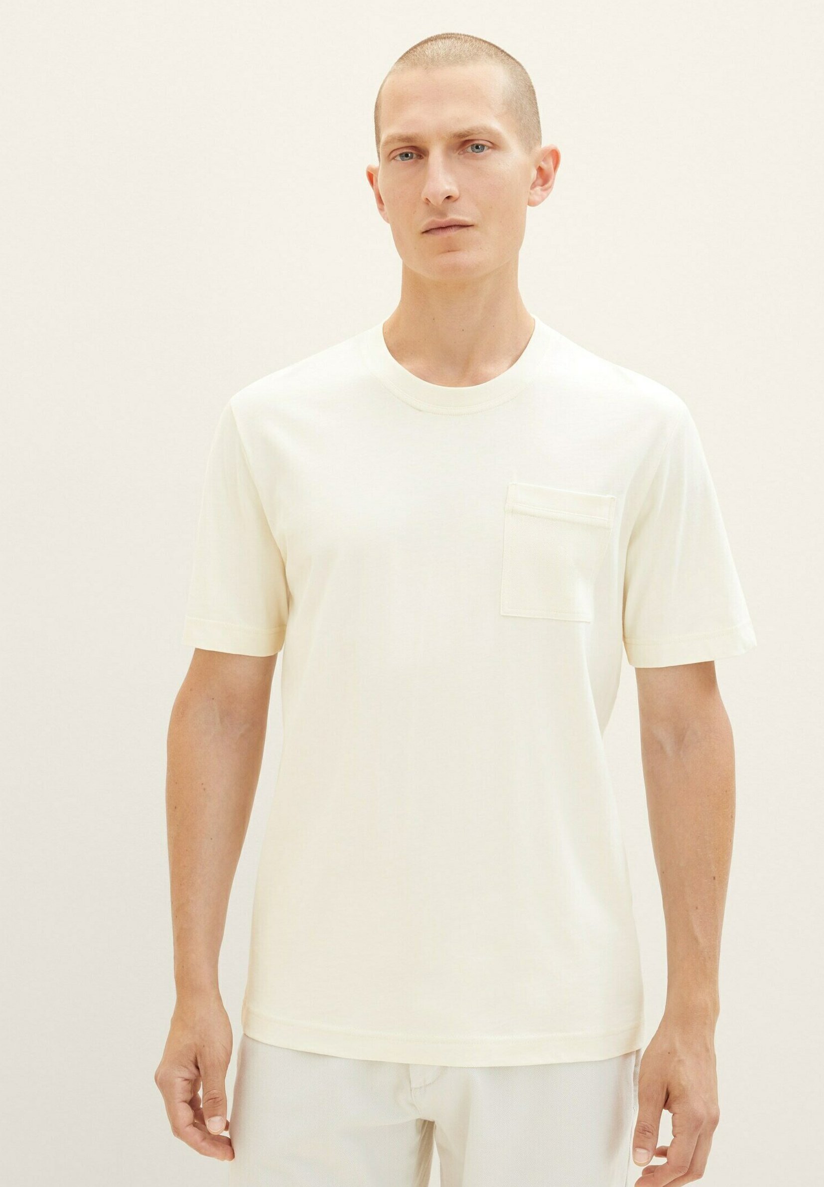 TOM TAILOR Herren T-Shirt Mit Brusttasche - Regular Fit Aus Weichem Jersey