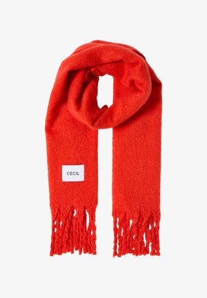 Kirkkaita punainen villahuivi, jossa on fringed päät, taitettu ja valkoisella etiketillä, jossa lukee "CECIL" yhdellä puolella.