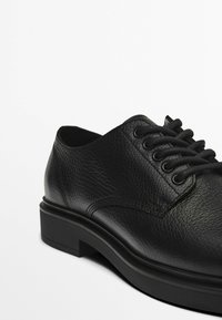 Thumbnail Image 5