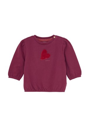 Burgunderfarbendes Langarmshirt für Kleinkinder mit elastischen Bündchen und Saum, Knopf an der Schulter und fluffigem roten Herzdesign in der Mitte der Vorderseite.