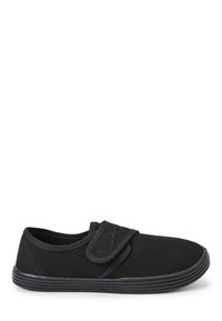 Melns kanvas slip-on apavi ar āķa un cilpas siksniņu, ar noapaļotu purngali un teksturētu gumijas zoli. Vienkāršs dizains vieglai valkāšanai.