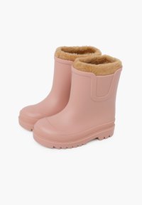 Stivali da pioggia in gomma rosa con suola texturizzata, imbottitura in pelliccia nella parte superiore, punta arrotondata e design solido senza hardware o dettagli visibili.