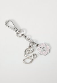 Thumbnail Image 5