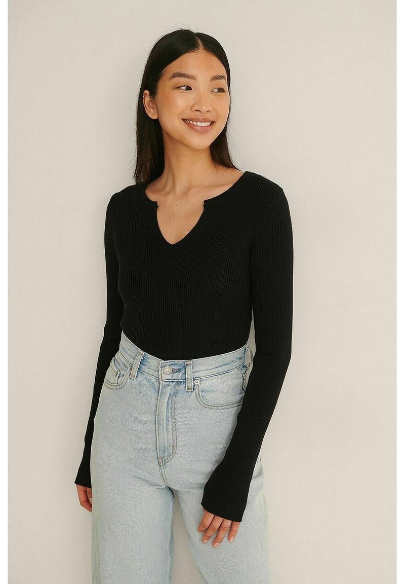 NA-KD Longsleeve zwart