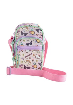 Kleine schoudertas in pastelpaars en roze met opdrukken van de Hello Kitty- en Kuromi-figuren, regenbogen, sterren en een verstelbare roze band.