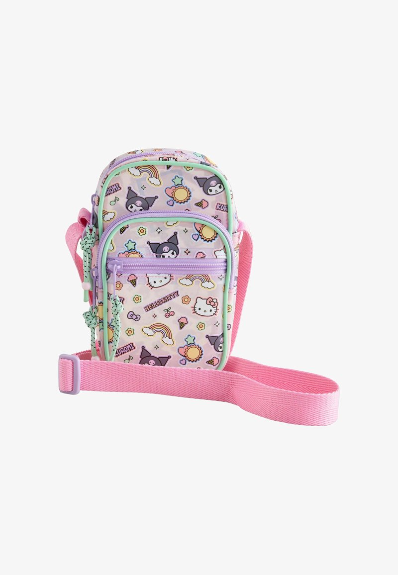 Petit sac bandoulière pastel violet et rose avec des imprimés des personnages Hello Kitty et Kuromi, des arcs-en-ciel, des étoiles, et une sangle rose réglable.