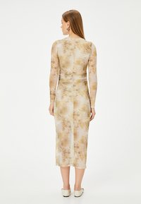 Koton Vapaa-ajan mekko - beige