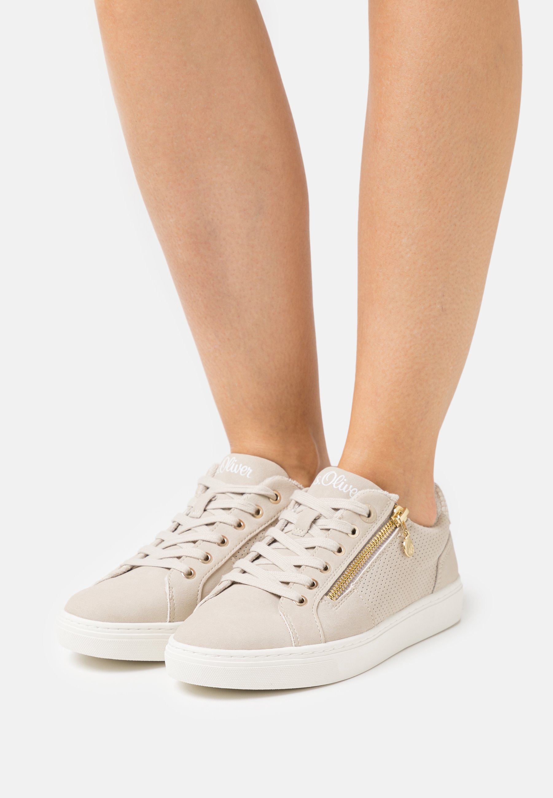 Sneakers S.OLIVER - 5-23660-24 White Uni 107 - Sneakers - Low shoes -  Women's shoes | efootwear.eu