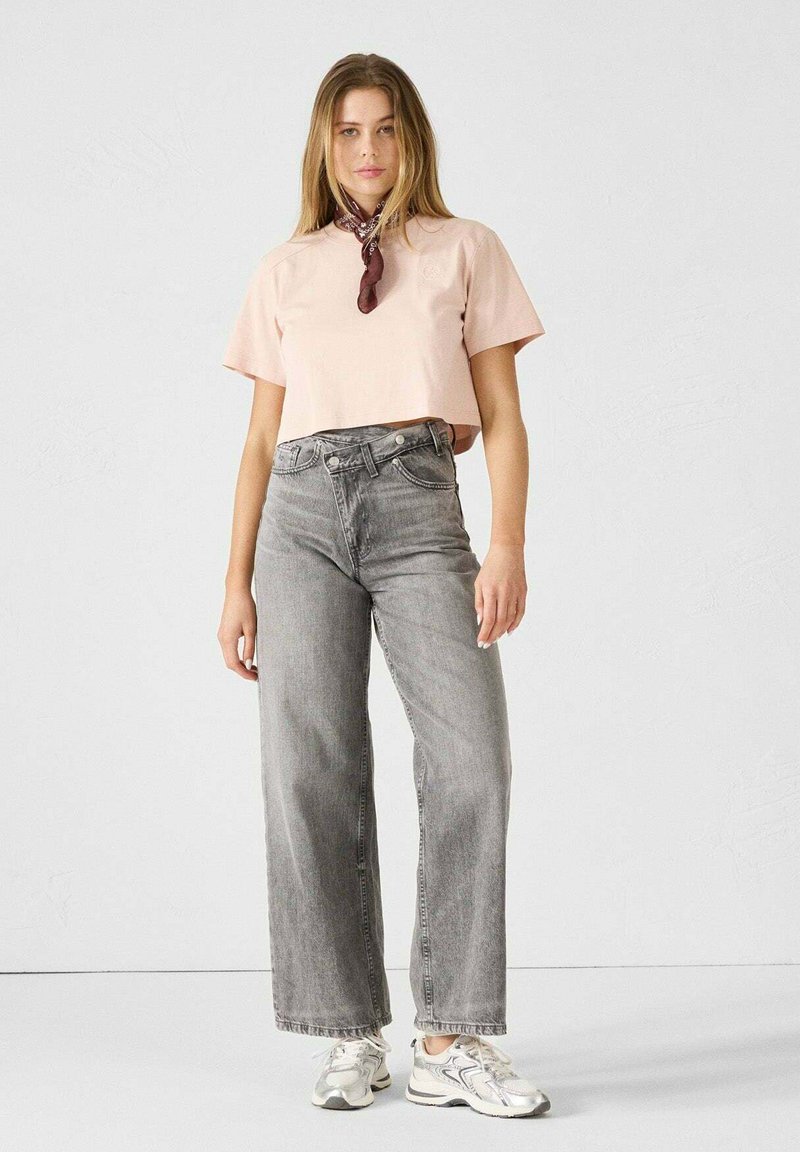 JOTT MAZU MELOCOTÓN CLARO Y CUELLO REDONDO - T-shirt basique - rose