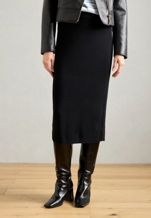 SKIRT MIDI - Pliiatsseelik - black