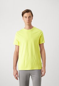 JOOP! Jeans - ALPHIS - T-paita - bright yellow Pienoiskuva 1