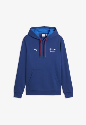 Sudadera azul con capucha, cordones rojos, bolsillo canguro y logo de Puma, con la marca BMW Motorsport en blanco en el pecho.
